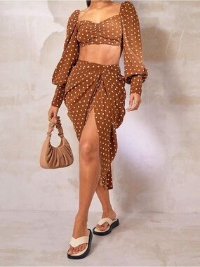 PrettyLittleThing Brown Polka Dot High-Slit Midi Skirt